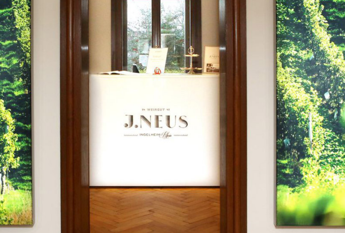 诺伊斯酒庄Weingut J.Neus-酒乐会
